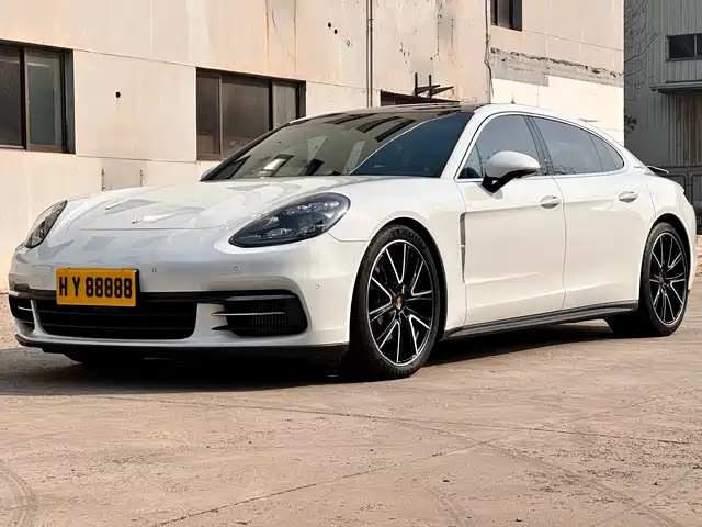 Porsche Panamera Panamera 2020 Panamera 10th Anniversary Edition 2.9t — фото