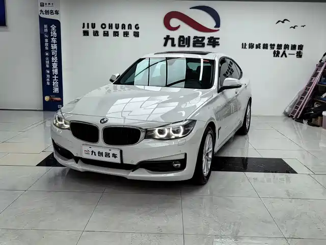 Bmw Bmw 3 Series Gt Bmw 3 Series Gt 2017 320i Fashion Model — фото