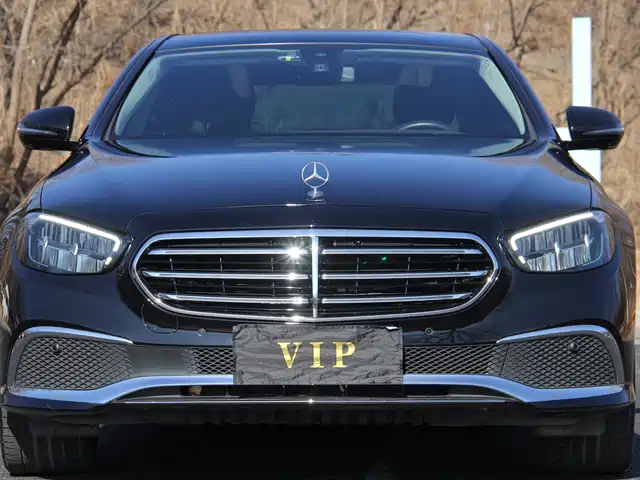 Mercedes-Benz Mercedes-Benz E-Class Mercedes-Benz E-Class 2021 E 300 L Luxury Model — фото
