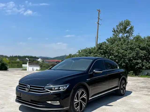 Volkswagen Magotan Magotan 2021 330tsi Dsg 30th Anniversary Edition — фото