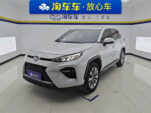 Toyota Willanda Wilanda 2022 2.0l Cvt Two-Wheel Drive Luxury Plus Version — фото