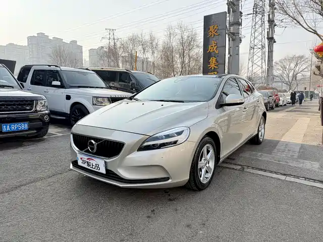 Volvo Volvo V40 Volvo V40 2017 T3 Zhiyi Edition — фото