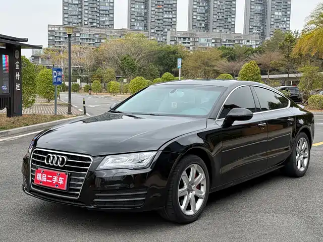 Audi Audi A7 Audi A7 2012 3.0tfsi Quattro Comfort Model — фото