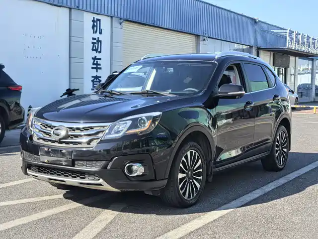 Gac Trumpchi Trumpchi GS5 Super Trumpchi Gs5 Super 2015 1.8t Automatic Four-Wheel Drive Luxury Version — фото