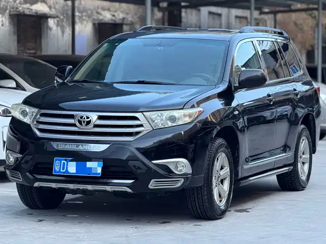 Toyota Highlander Highlander 2012 2.7l 2wd 5-Seat Elite Edition — фото
