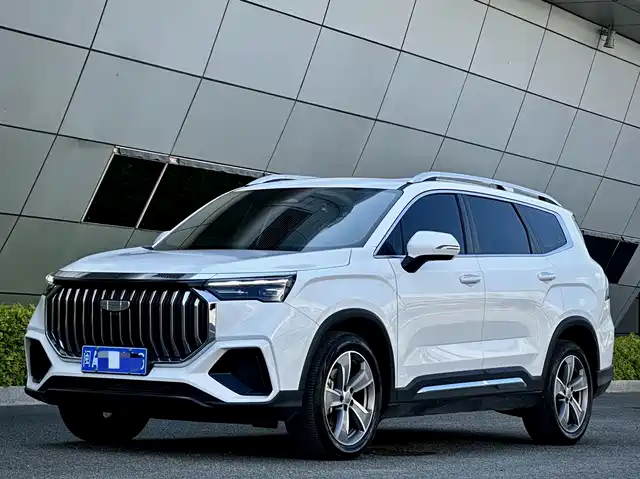 Geely Automobile Haoyue L Haoyue L 2023 2.0t Dct Flagship Model — фото