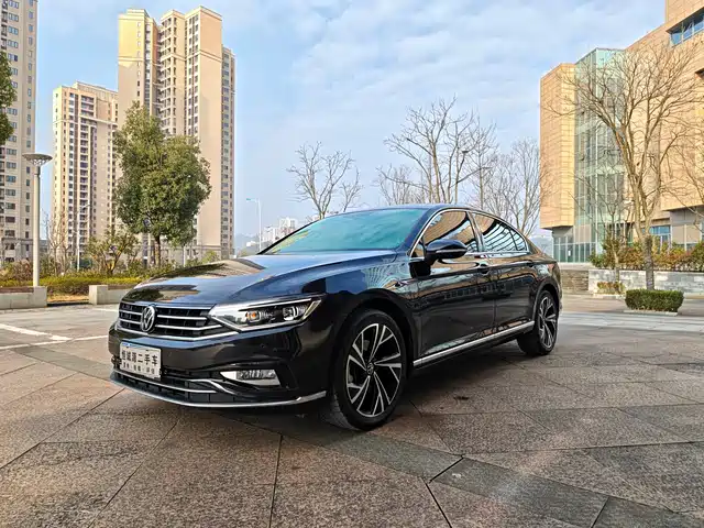 Volkswagen Magotan Magotan 2021 330tsi Dsg 30th Anniversary Edition — фото