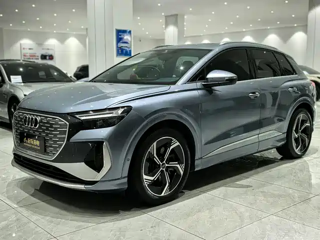 Audi Audi Q4 E-Tron Audi Q4 E-Tron 2023 40 E-Tron Creative Edition — фото