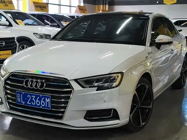 Audi Audi A3 Audi A3 2019 Limousine 35 Tfsi Fashion Type National Vi — фото