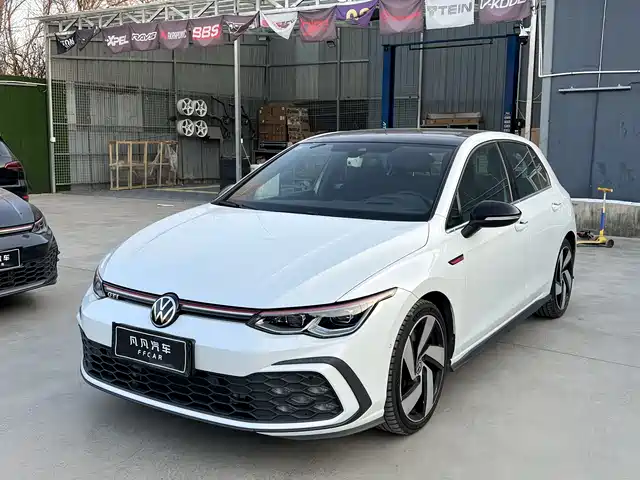 Volkswagen Golf Gti Golf Gti 2021 Facelift 380tsi Dsg Gti — фото