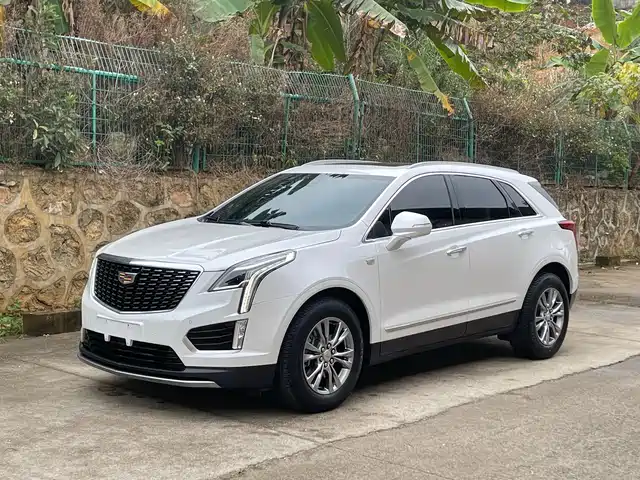 Cadillac Cadillac Xt5 Cadillac Xt5 2020 28t Luxury Model — фото