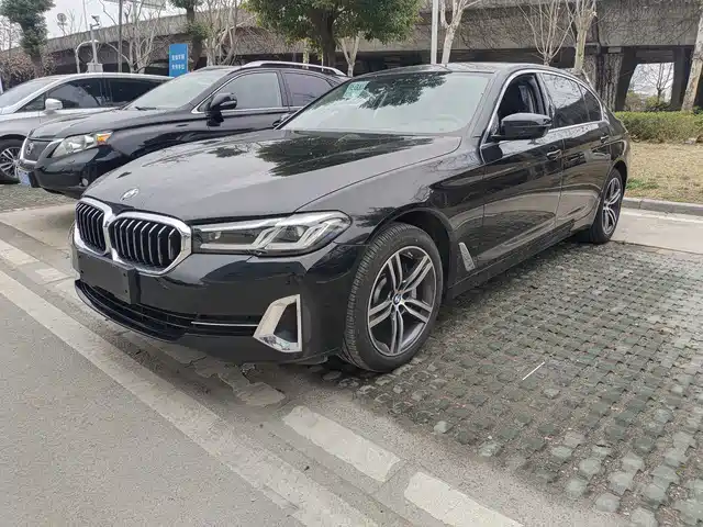 Bmw Bmw 5 Series Bmw 5 Series 2022 Facelift 2 530li Leading Model Luxury Package — фото