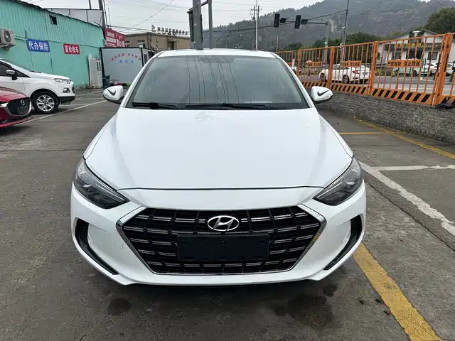 Hyundai Lead The Way Lingdong 2020 1.5l Cvt Zhixuan Elite Type — фото