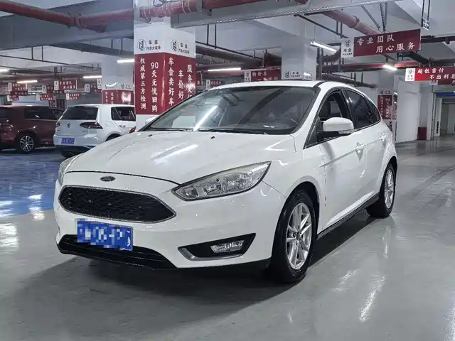 Ford Fox Focus 2015 Hatchback 1.6l Automatic Fashion Model