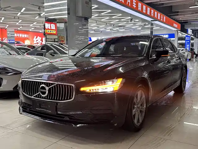 Volvo Volvo S90 Volvo S90 2017 T4 Smart Edition — фото