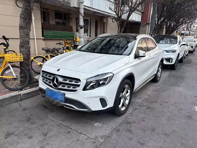 Mercedes-Benz Mercedes-Benz Gla Mercedes-Benz Gla 2017 Gla 200 Dynamic