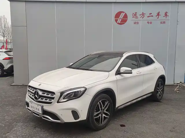 Mercedes-Benz Mercedes-Benz Gla Mercedes-Benz Gla 2017 Gla 200 Fashion Model — фото