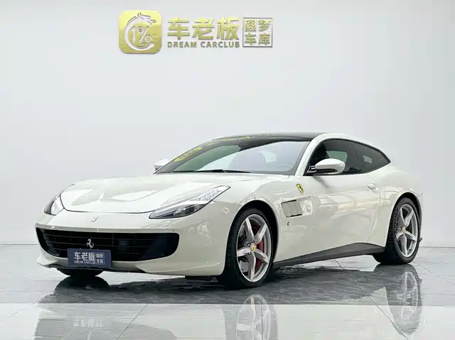Ferrari Gtc4lusso Gtc4lusso 2017 3.9t V8 — фото