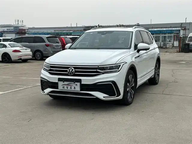 Volkswagen Tiguan L Tiguan L 2023 380tsi Automatic Four-Wheel Drive R-Line Version 7 Seats — фото