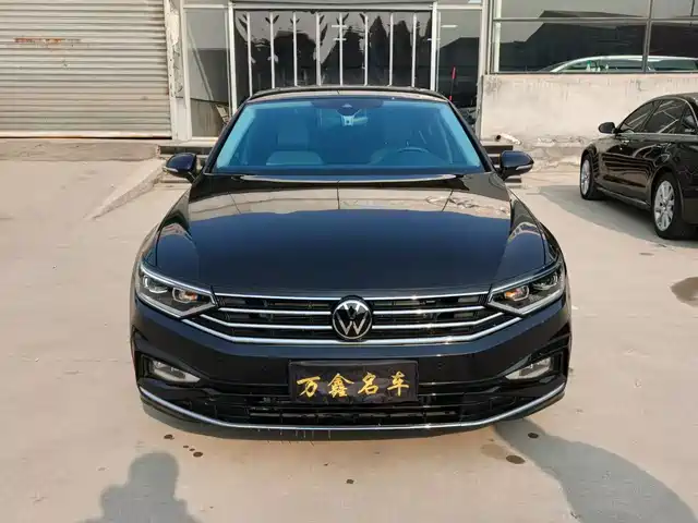 Volkswagen Magotan Magotan 2023 2 Million Commemorative Edition 330tsi Dsg Luxury Model — фото