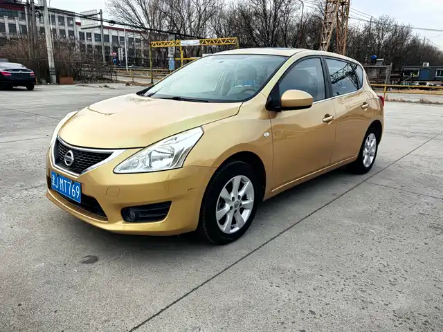 Nissan Tiida Tiida 2014 1.6l Cvt Intelligent — фото