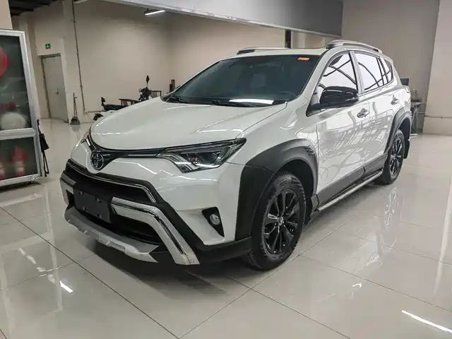 Toyota Rav4 Rongfang Rav4 Rongfang 2019 2.0l Cvt 2wd Fashion X Limited Edition National Vi — фото