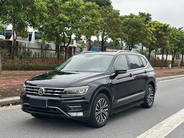 Volkswagen Tiguan L Tiguan L 2017 330tsi Automatic Two-Wheel Drive Flagship Version