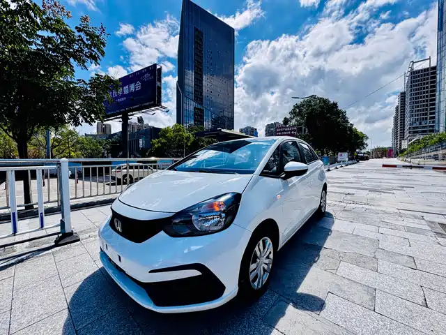 Honda Fit Fit 2021 1.5l Cvt Chao Yue Edition — фото