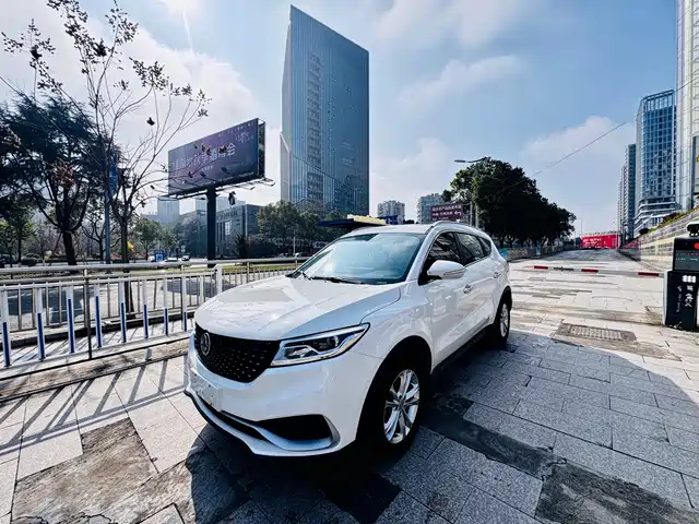 Dongfeng Scenery Fengguang 580pro Fengguang 580pro 2020 280tgdi Cvt Yuling Edition — фото