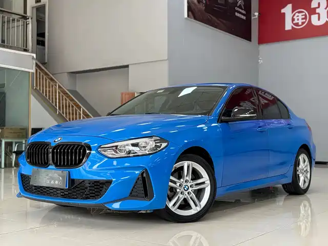 Bmw Bmw 1 Series Bmw 1 Series 2022 120i M Sports Edition — фото