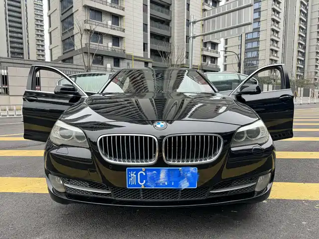 Bmw Bmw 5 Series Bmw 5 Series 2011 523li Luxury Model