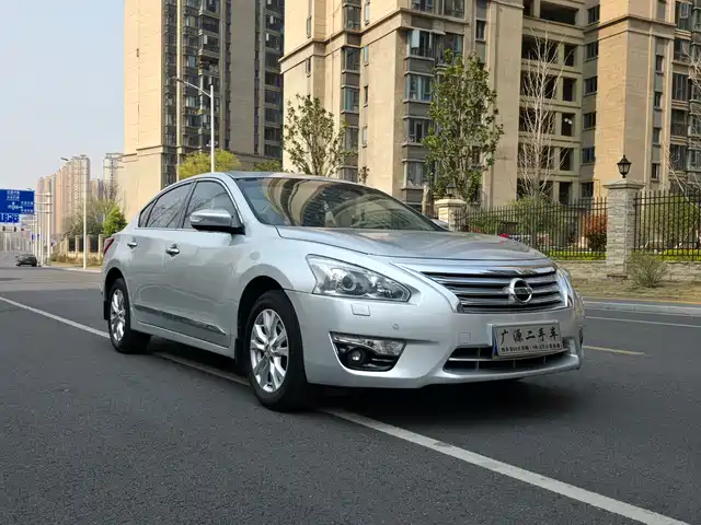 Nissan Sound Of Nature Teana 2013 2.5l Xl Leading Edition