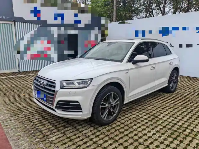 Audi Audi Q5l Audi Q5l 2018 40 Tfsi Enjoys Fashionable Style, National V — фото