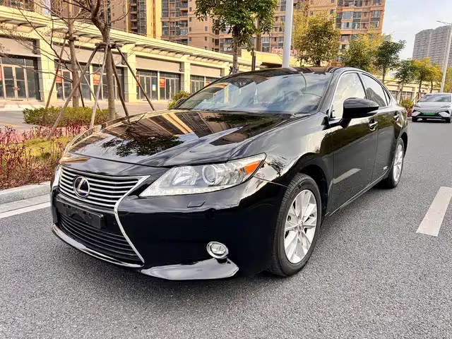 Lexus Lexus Es Lexus Es 2014 300h Elite Edition — фото
