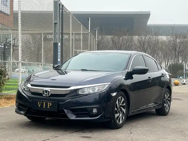 Honda Civic Civic 2016 220turbo Cvt Deluxe Edition — фото