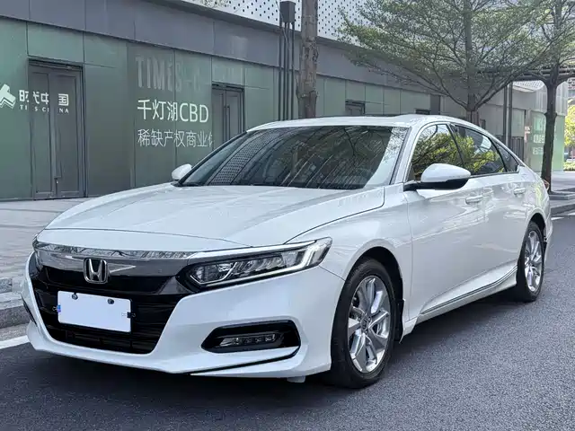 Honda Accord Accord 2018 260turbo Elite Edition National V