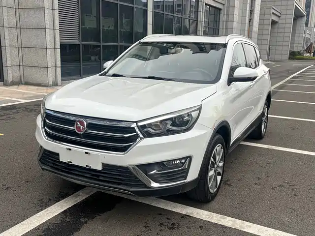 Hanteng Automobile Hanteng X5 Hanteng X5 2018 1.5T Manual Deluxe Edition — фото