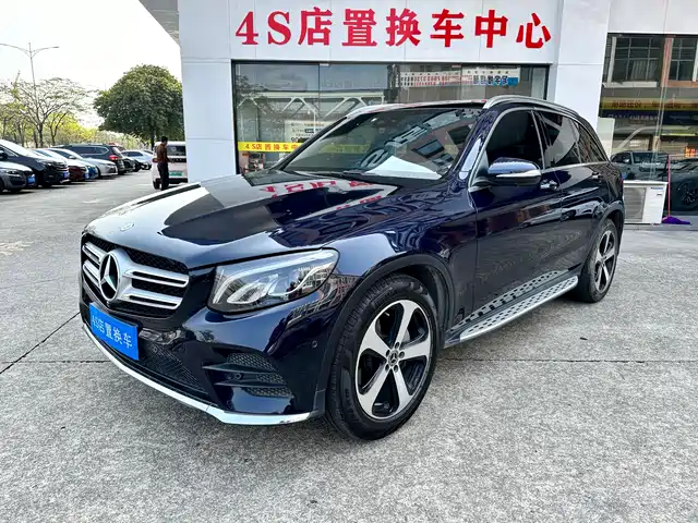 Mercedes-Benz Mercedes-Benz Glc Mercedes-Benz Glc 2018 Glc 260 4matic Luxury Model — фото