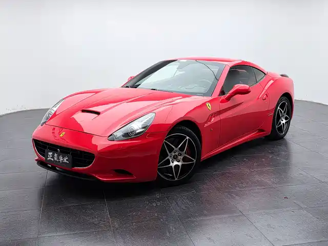 Ferrari California T California T 2012 4.3l Standard Model