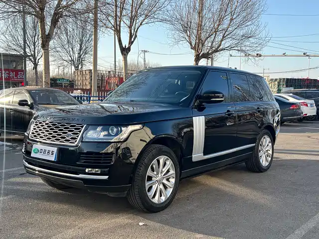 Land Rover Range Rover Range Rover 2015 3.0 Sc V6 Vogue — фото