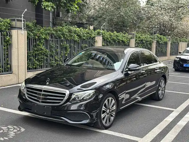 Mercedes-Benz Mercedes-Benz E-Class Mercedes-Benz E-Class 2017 E 320 L 4matic — фото
