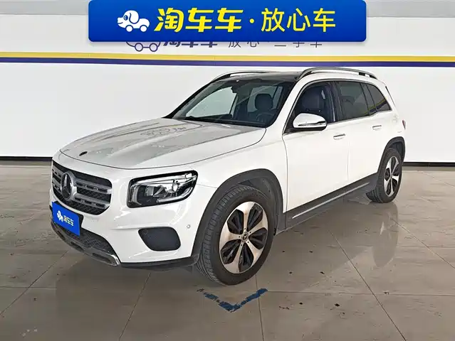 Mercedes-Benz Mercedes-Benz Glb Mercedes-Benz Glb 2022 Glb 220 Fashion Model