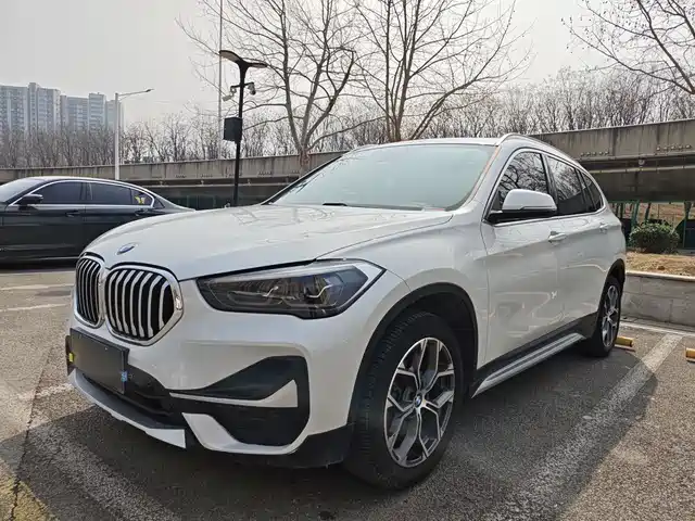 Bmw Bmw X1 Bmw X1 2020 Sdrive20li Exclusive Model — фото