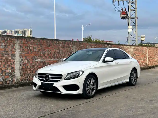 Mercedes-Benz Mercedes Benz C Class Mercedes-Benz C-Class 2015 Facelift C 200 L Sporty