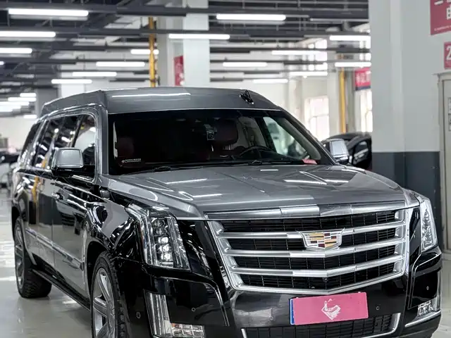 Cadillac Escalade Escalade 2017 6.2l Esv Platinum Edition Extended Model