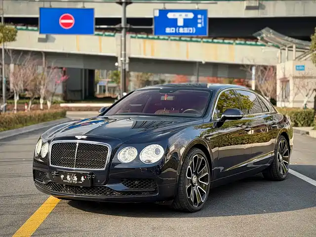 Bentley Galloping Flying Spur 2017 4.0t V8 S Standard Edition — фото