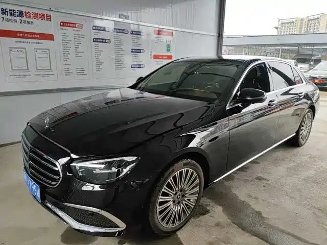 Mercedes-Benz Mercedes-Benz E-Class Mercedes-Benz E-Class 2023 Facelift E 300 L Luxury Model