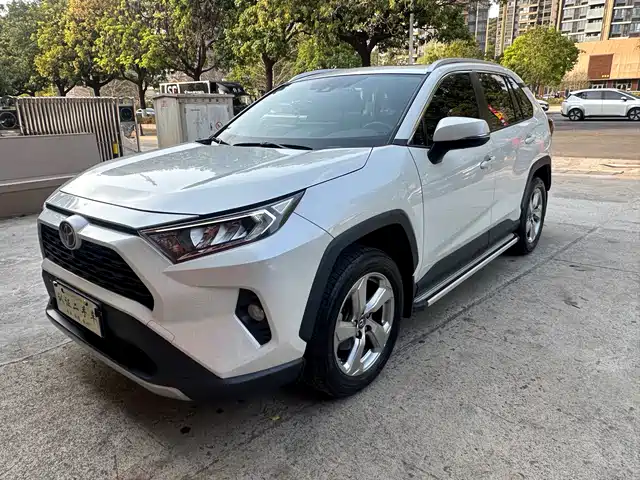 Toyota Rav4 Rongfang Rav4 Rongfang 2021 2.0l Cvt Four-Wheel Drive Fashion Plus Version — фото