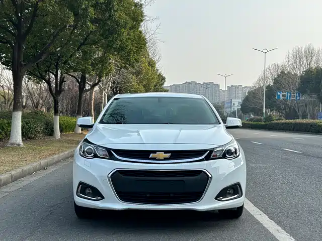 Chevrolet Malibu Malibu 2018 530t Automatic Deluxe Edition — фото