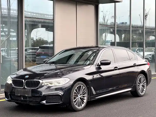 Bmw Bmw 5 Series Bmw 5 Series 2020 530li Leading M Sports Package — фото
